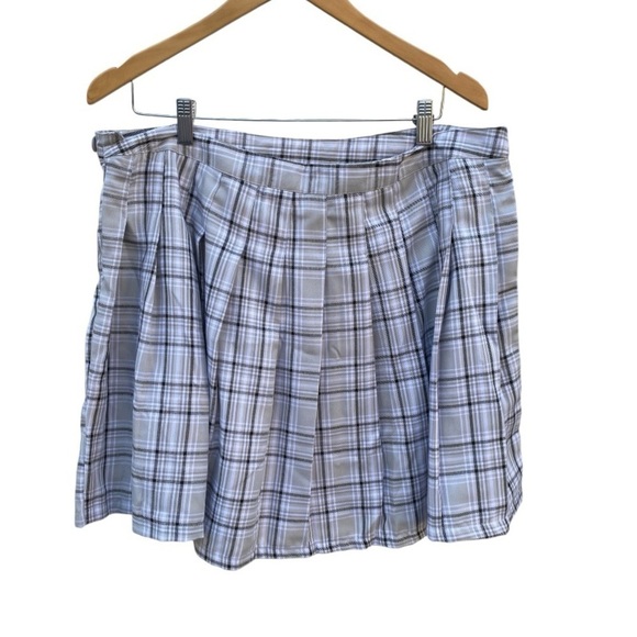 Forever 21 PLUS Plus Size Pleated Plaid Skirt I Size: 1X - Picture 6 of 8